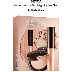 BNIB Becca glow on the go highlight set